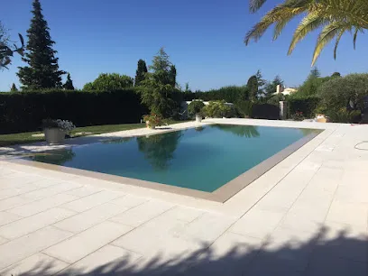 Image de Agence Cannes - Mirror Pool Concept