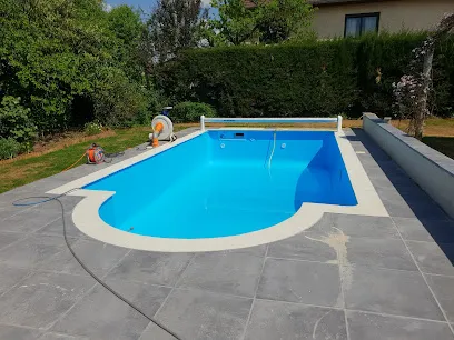 Image de Bleu Concept - Piscine - Spas - Magiline