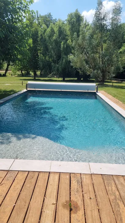 Image de Cap Bleu piscines & paysages