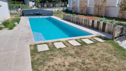 Image de Couleur Piscine - La Côte Saint André