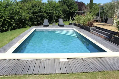 Image de CRE Piscines créations, rénovation et entretien 49 Brissac Angers Maine et Loire