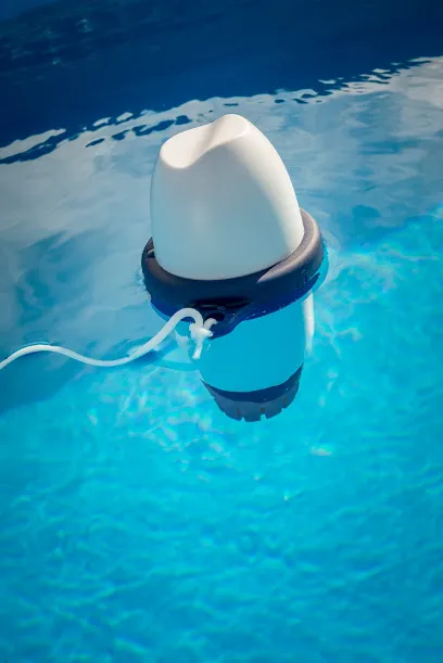 Image de Cristal Bleu Piscine