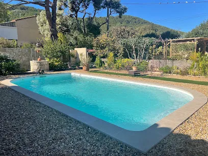 Image de Florea Piscines - Entreprise Familiale Depuis 2003 Partenaire EXCEL PISCINES