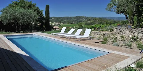 Image de HENNO Création et rénovation de piscines - Spécialiste pose PVC armé