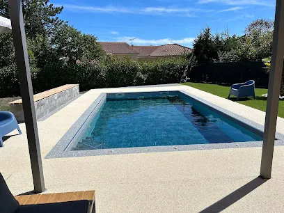 Image de Jaune & Bleu / l'esprit piscine