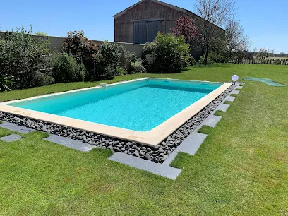 Image de Lauzun Piscine Spa Sud Gironde