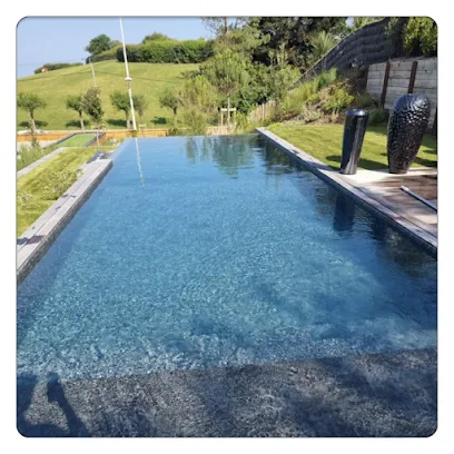 Image de Le Pisciniste Spa - Construction et Entretien de Piscine - Domancy (Haute-Savoie)