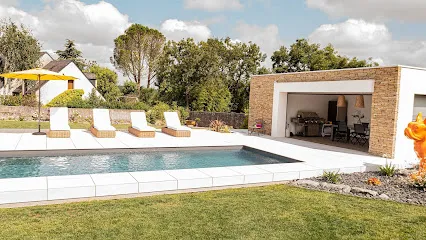 Image de Loire Piscine Jardin