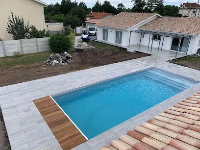 Image de Ovalie Pool
