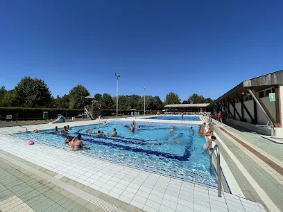 Image de Piscine de plein air Le Grand Charolais
