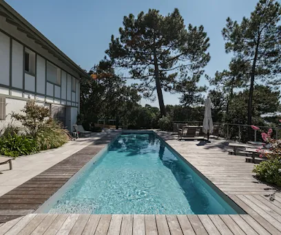 Image de Piscines de France - Pisciniste Baden - Construction de piscine (56 et 22)