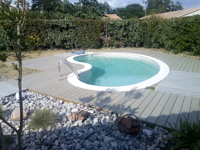 Image de Pisciniste & Paysagiste Chantonnay Roche sur Yon Sables d'Olonne Vendée SIGN ' NATURE