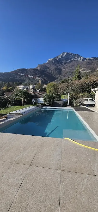 Image de Service Piscine / Artisan / Construction de piscines privées