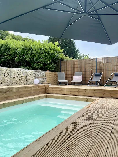 Image de Tout Baigne avec Evidence Piscine Bergerac